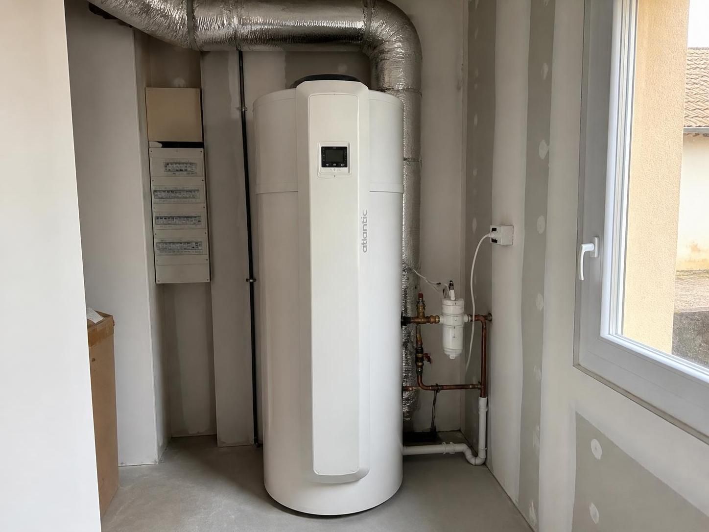 Guide illustré : schéma d'installation du chauffe-eau et règles essentielles de raccordement 2 découvrez notre guide illustré complet pour l'installation du chauffe-eau, incluant un schéma détaillé et les règles essentielles de raccordement pour une mise en place sûre et efficace.